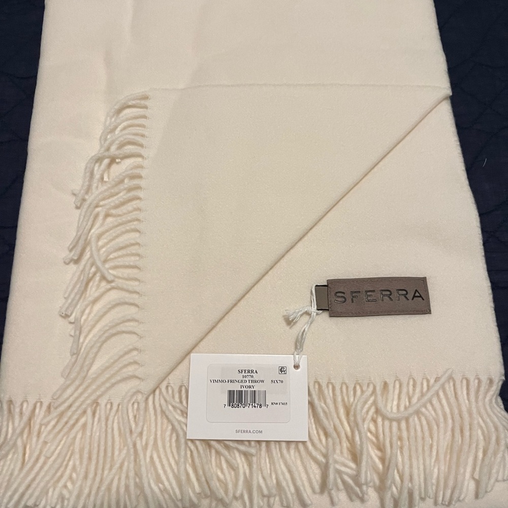SFERRA Vimmo Fringed Throw Ivory 51” x 70”